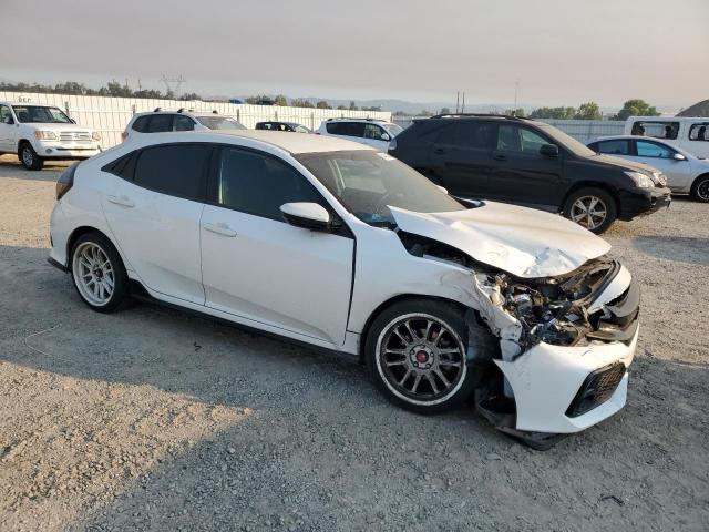 SHHFK7H47HU428065 - 2017 HONDA CIVIC SPORT WHITE photo 4