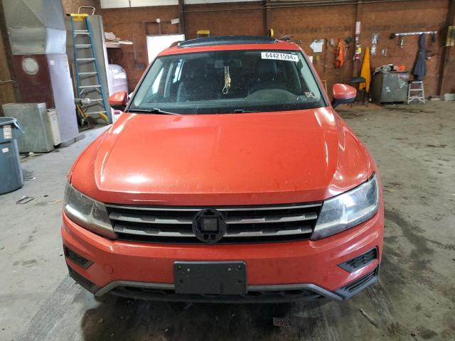 3VV2B7AX0JM096686 - 2018 VOLKSWAGEN TIGUAN SE ORANGE photo 5