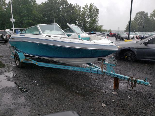 4WNMB330D989 - 1989 FOUR BOAT TWO TONE photo 1