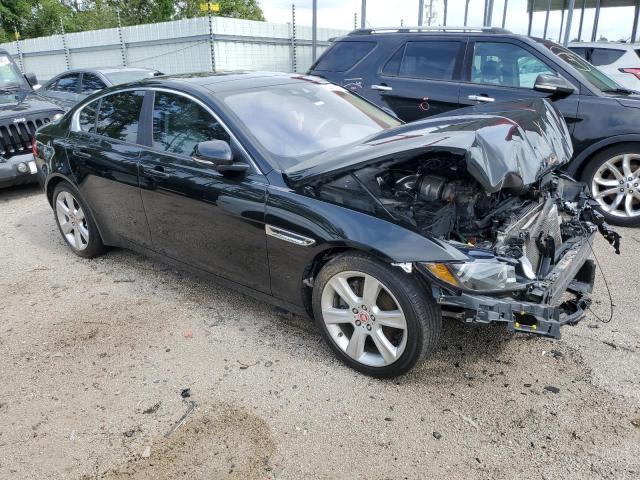 SAJAD4BN4HA971096 - 2017 JAGUAR XE PREMIUM BLACK photo 4