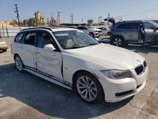 WBAUT9C57BA192001 - 2011 BMW 328I I WHITE photo 4