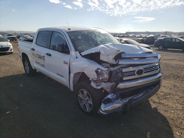 2016 TOYOTA TUNDRA CREWMAX SR5, 