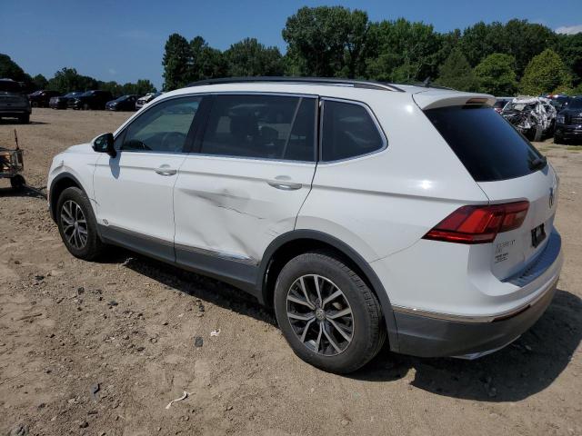 3VV3B7AX0LM011014 - 2020 VOLKSWAGEN TIGUAN SE თეთრი ფოტო 2