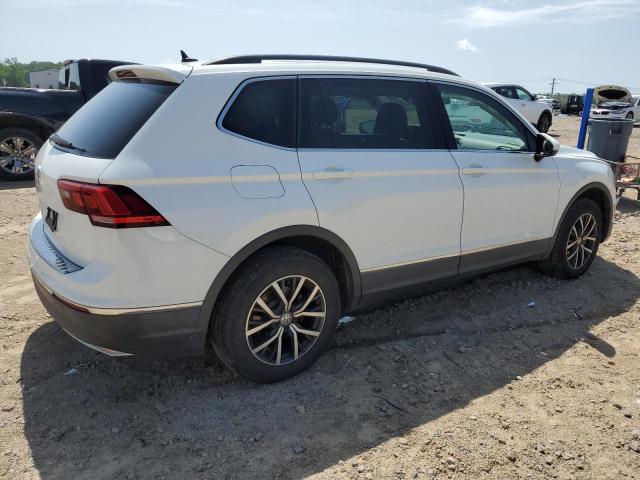 3VV3B7AX0LM011014 - 2020 VOLKSWAGEN TIGUAN SE თეთრი ფოტო 3