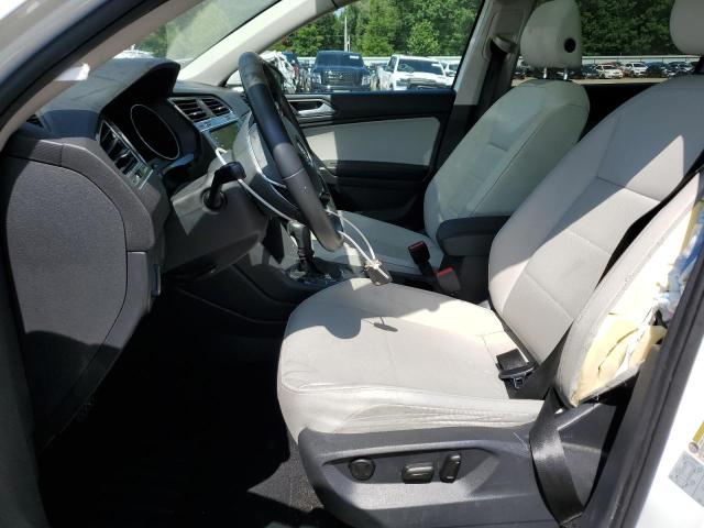 3VV3B7AX0LM011014 - 2020 VOLKSWAGEN TIGUAN SE თეთრი ფოტო 7