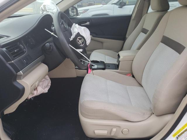 4T4BF1FK2CR208675 - 2012 TOYOTA CAMRY BASE WHITE photo 7