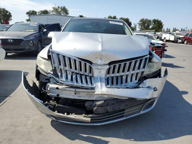 2LMHJ5AT6ABJ22691 - 2010 LINCOLN MKT SILVER photo 5