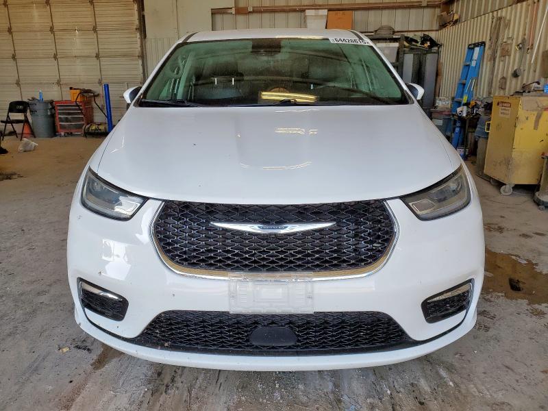 2C4RC1BG1PR533599 - 2023 CHRYSLER PACIFICA TOURING L WHITE photo 5