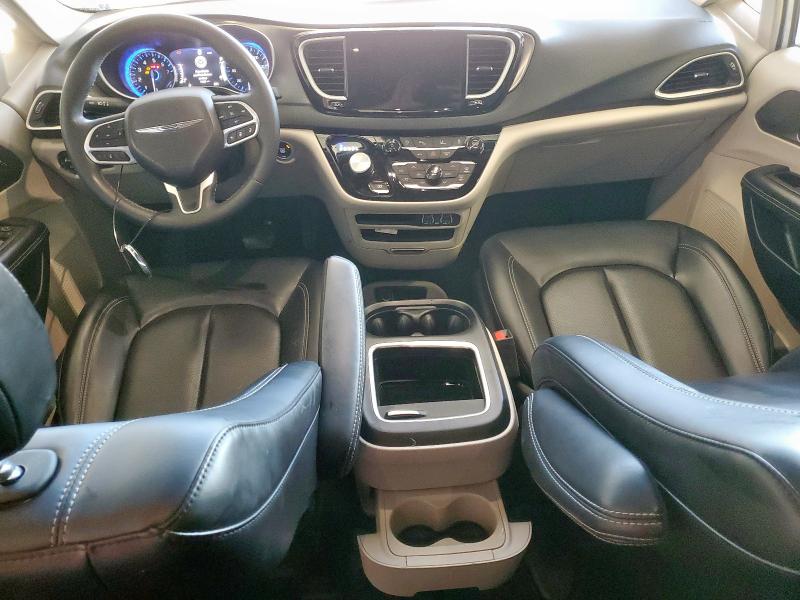 2C4RC1BG1PR533599 - 2023 CHRYSLER PACIFICA TOURING L WHITE photo 8