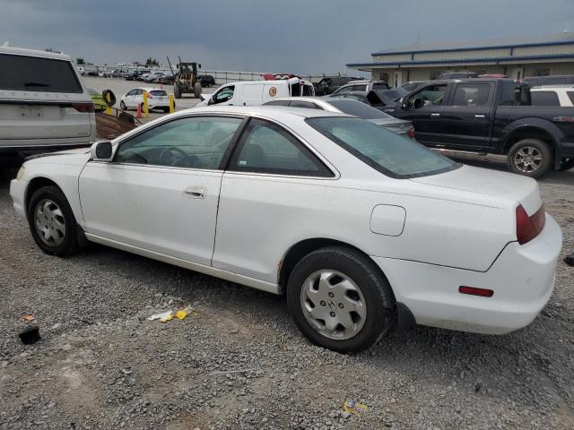 1HGCG3252YA027470 - 2000 HONDA ACCORD EX WHITE photo 2