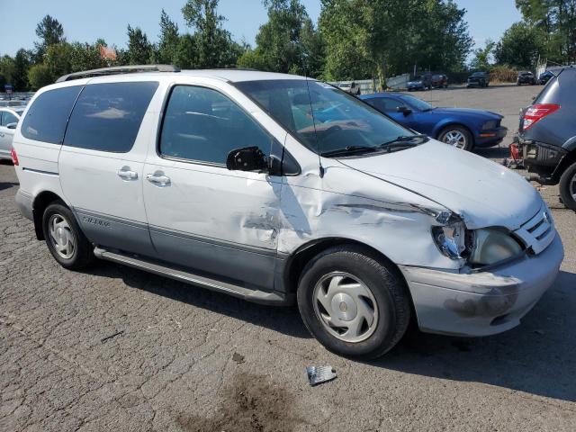 4T3ZF13C72U464001 - 2002 TOYOTA SIENNA LE WHITE photo 4