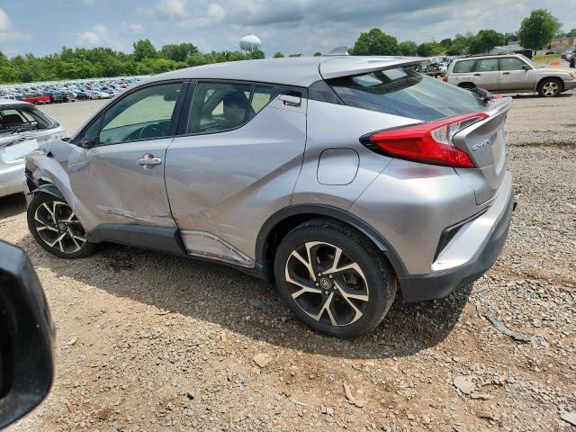JTNKHMBX5J1006662 - 2018 TOYOTA C-HR XLE 银色 照片 2