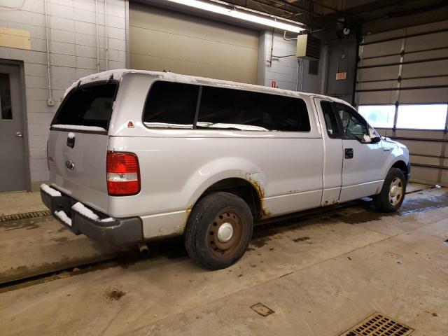 1FTRF12296NB07067 - 2006 FORD F150 SILVER photo 4