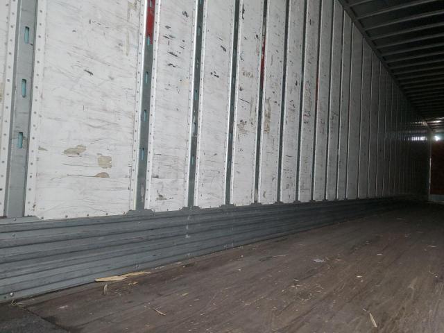 1UYVS2532DP529737 - 2013 UTILITY VS2DX WHITE photo 6