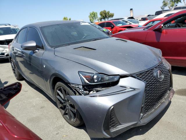 JTHBA1D27J5062084 - 2018 LEXUS IS 300 GRAY photo 4