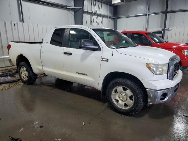 5TFBV54177X024355 - 2007 TOYOTA TUNDRA DOUBLE CAB SR5 WHITE photo 4