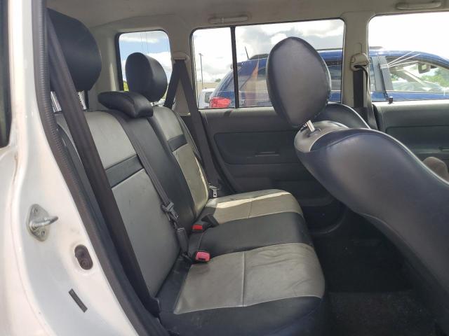 JTLKT334264088555 - 2006 TOYOTA SCION XB 白色 照片 10