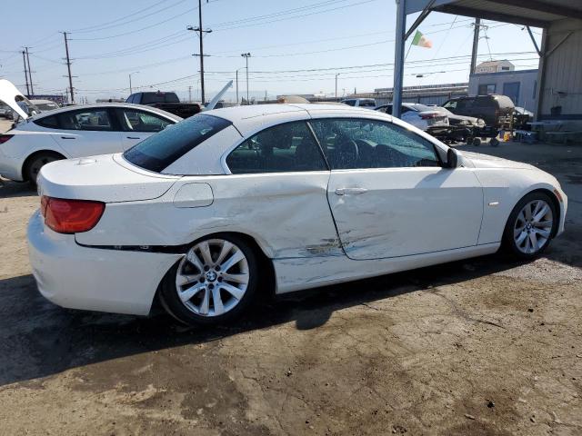 WBADW7C54DE732394 - 2013 BMW 328 I SULEV WHITE photo 3