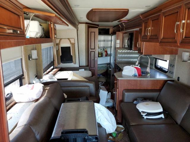 4UZACHDT8HCHZ0512 - 2017 FREIGHTLINER CHASSIS XC ოქროსფერი ფოტო 9