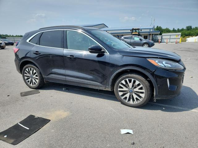 1FMCU9J98LUB15232 - 2020 FORD ESCAPE TITANIUM BLACK photo 4