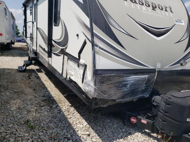 4YDT33227JK411676 - 2018 KEYSTONE PASSPORT WHITE photo 9