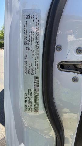 3C6UR5DJ3NG313061 - 2022 RAM 2500 BIG HORN/LONE STAR WHITE photo 10