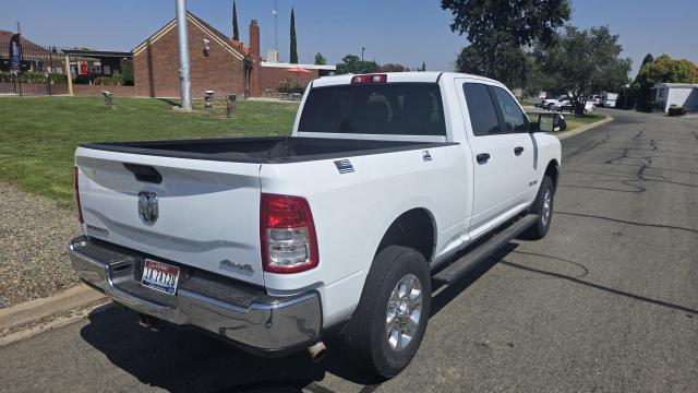 3C6UR5DJ3NG313061 - 2022 RAM 2500 BIG HORN/LONE STAR WHITE photo 4