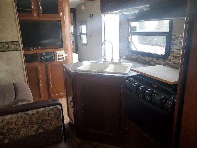 4YDT26524FT410745 - 2015 KEYSTONE PASSPORT TWO TONE photo 9