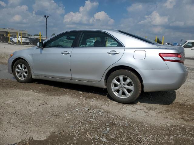 4T4BF3EK3BR095203 - 2011 TOYOTA CAMRY BASE SILVER photo 2