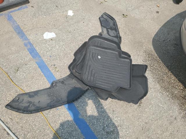 1VWDT7A39HC059940 - 2017 VOLKSWAGEN PASSAT R-LINE Gümüş foto 12