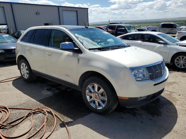 2LMDU88C18BJ33878 - 2008 LINCOLN MKX WHITE photo 4