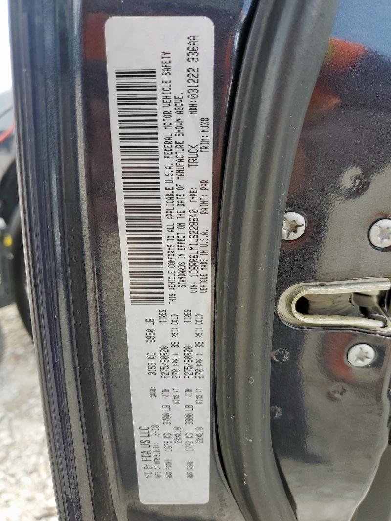 1C6RR6LM1JS229640 - 2018 RAM 1500 SLT Серый фото 12