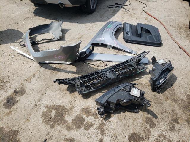 1V21E2CA0LC228815 - 2020 VOLKSWAGEN ATLAS CROS SE Серебристый фото 12