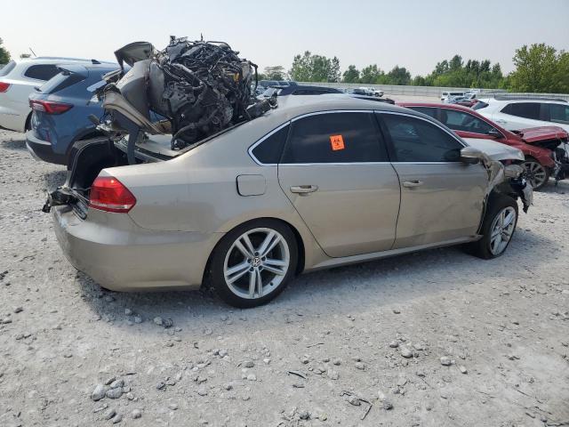 1VWBV7A39FC049939 - 2015 VOLKSWAGEN PASSAT SE GOLD photo 3