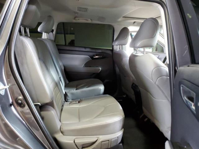 5TDHZRAHXNS558699 - 2022 TOYOTA HIGHLANDER XLE ნაცრისფერი ფოტო 11