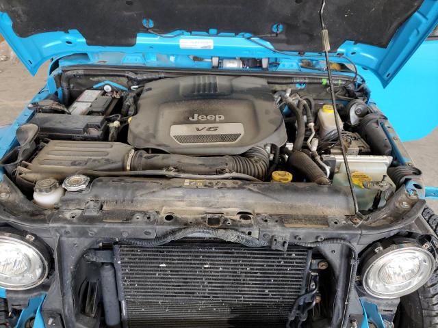 1C4BJWEG5JL842654 - 2018 JEEP WRANGLER U SAHARA BLUE photo 12