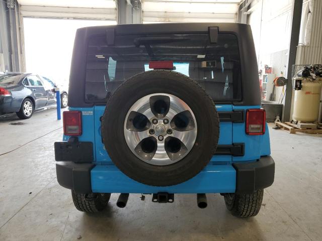1C4BJWEG5JL842654 - 2018 JEEP WRANGLER U SAHARA BLUE photo 6