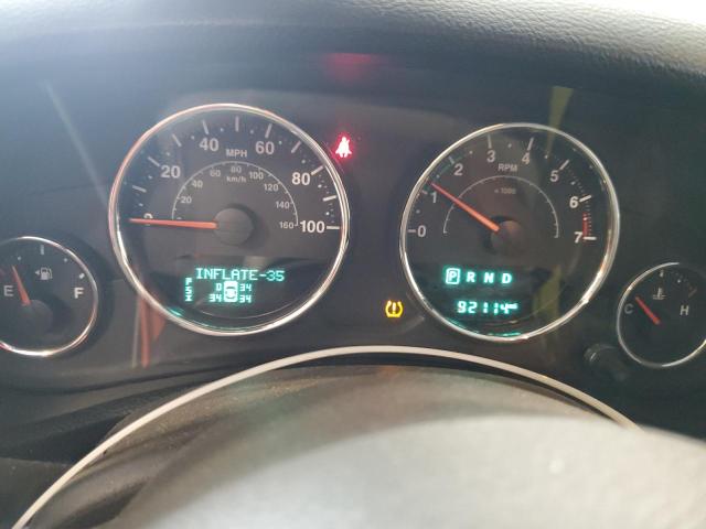 1C4BJWEG5JL842654 - 2018 JEEP WRANGLER U SAHARA BLUE photo 9