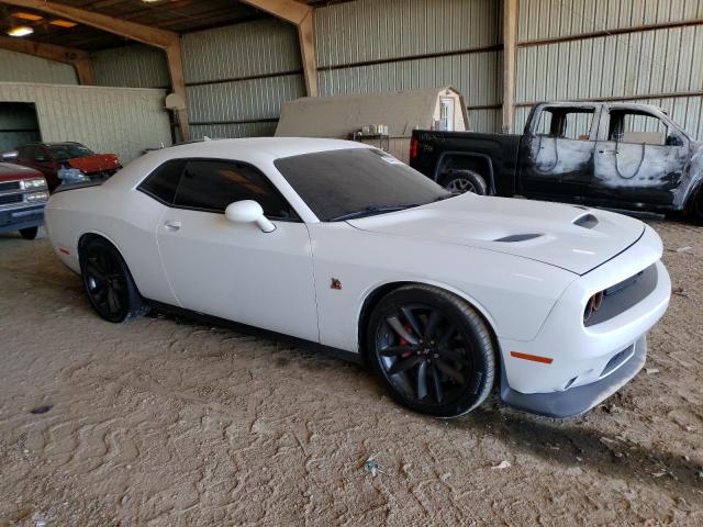 2C3CDZFJ9KH543288 - 2019 DODGE CHALLENGER R/T SCAT PACK WHITE photo 4
