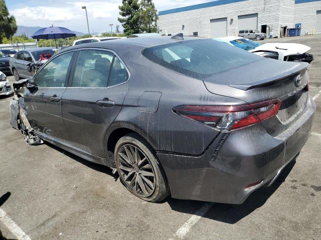 4T1G11AK5PU756875 - 2023 TOYOTA CAMRY SE NIGHT SHADE GRAY photo 2