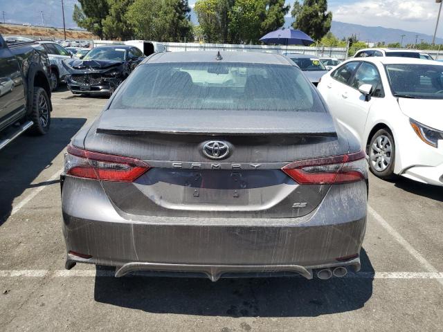 4T1G11AK5PU756875 - 2023 TOYOTA CAMRY SE NIGHT SHADE GRAY photo 6