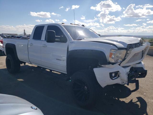 1GT22YE88FZ112131 - 2015 GMC SIERRA K2500 SLE WHITE photo 4