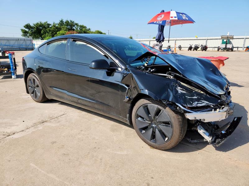 5YJ3E1EA8RF859132 - 2024 TESLA MODEL 3 Qara foto 4