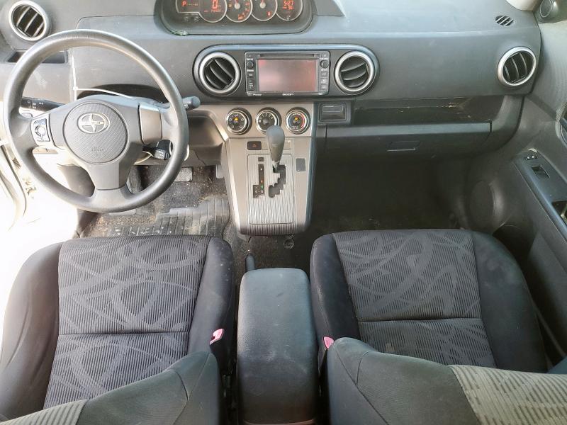 JTLZE4FE6DJ037691 - 2013 TOYOTA SCION XB 白色 照片 8