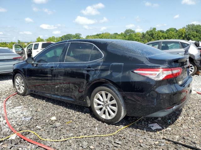 4T1B11HK6JU561388 - 2018 TOYOTA CAMRY L 黑色 照片 2