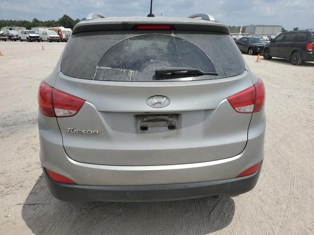 KM8JU3AG8FU010844 - 2015 HYUNDAI TUCSON LIMITED SILVER photo 6