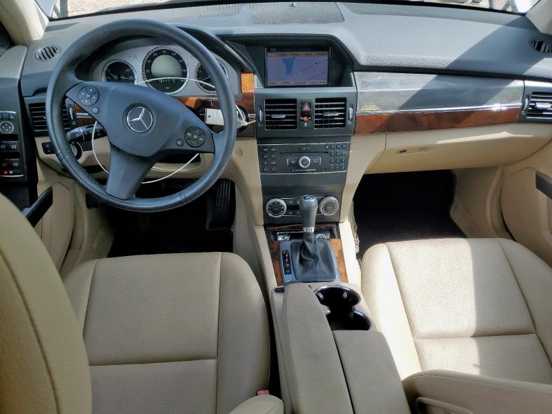 WDCGG5GBXBF695936 - 2011 MERCEDES-BENZ GLK 350 SILVER photo 8