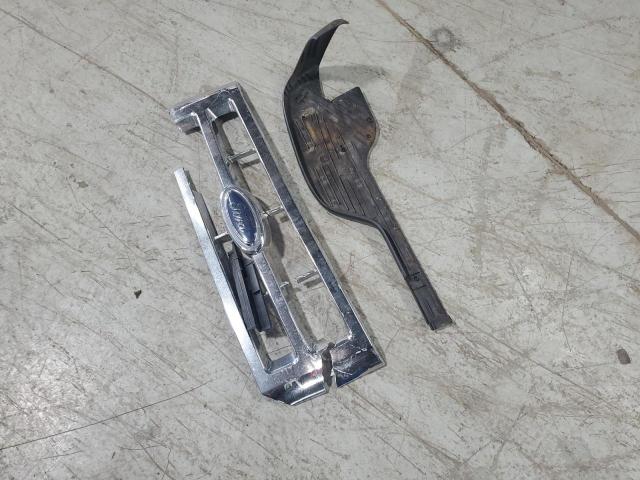 1FMCU0D72AKA14718 - 2010 FORD ESCAPE XLT 灰色 照片 13