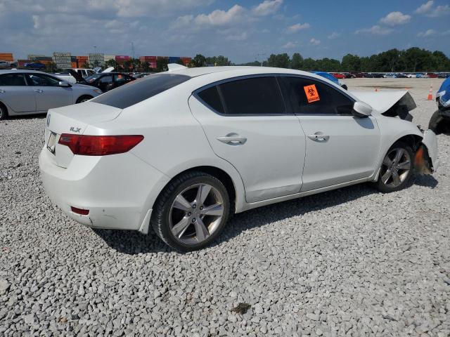 19VDE1F78EE010411 - 2014 ACURA ILX 20 TECH WHITE photo 3