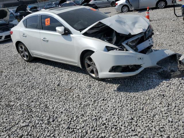 19VDE1F78EE010411 - 2014 ACURA ILX 20 TECH WHITE photo 4